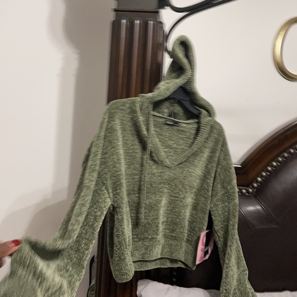 New never 👎🏼 worn, Must have Cozy..🙏🏾🙏🏾😘 - Picture 4 of 6